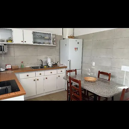 House Dino & Telma Semesterbostad Machico (Madeira)